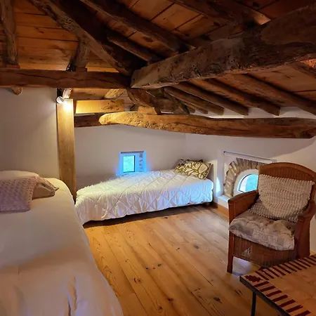 3 Chambres D'Hotes De Charme Avec Jacuzzi & Sauna Au Clos De La Leze Διαμέρισμα