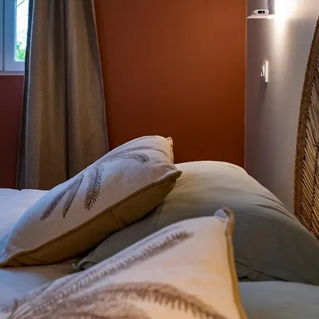 3 Chambres D'Hotes De Charme Avec Jacuzzi & Sauna Au Clos De La Leze * Lezat-sur-Leze